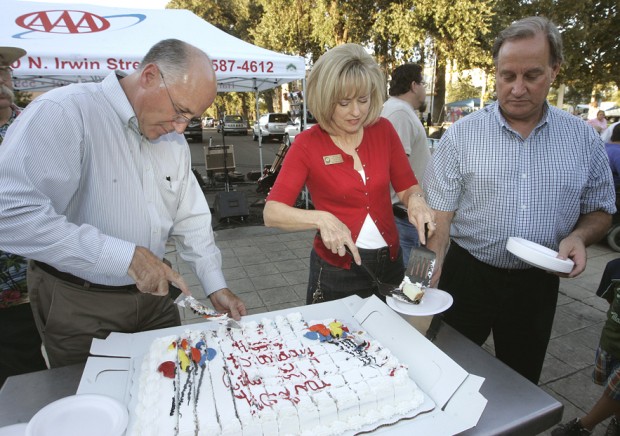 Hanford birthday cake
